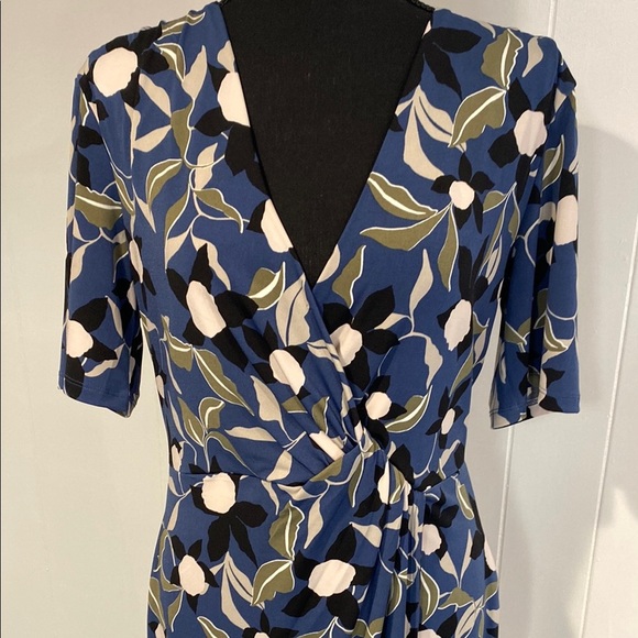 Banana Republic Dress Midi Floral Wrap Abstract Blue Green Black Floral Medium - Picture 4 of 11
